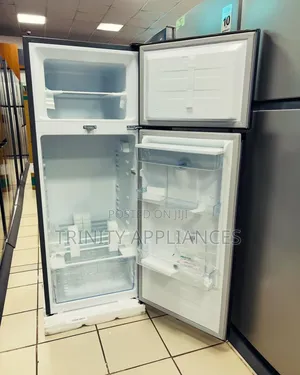 Hisense 270 Liter Double Door Refrigerator With Dispenser – Defrost