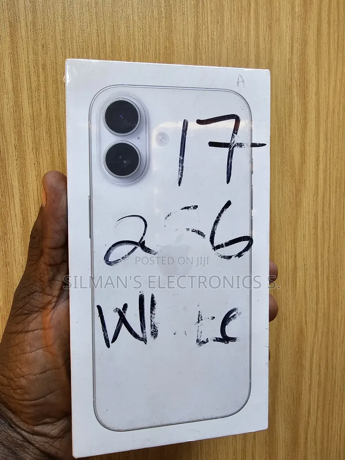 New Apple iPhone 17 256 GB White