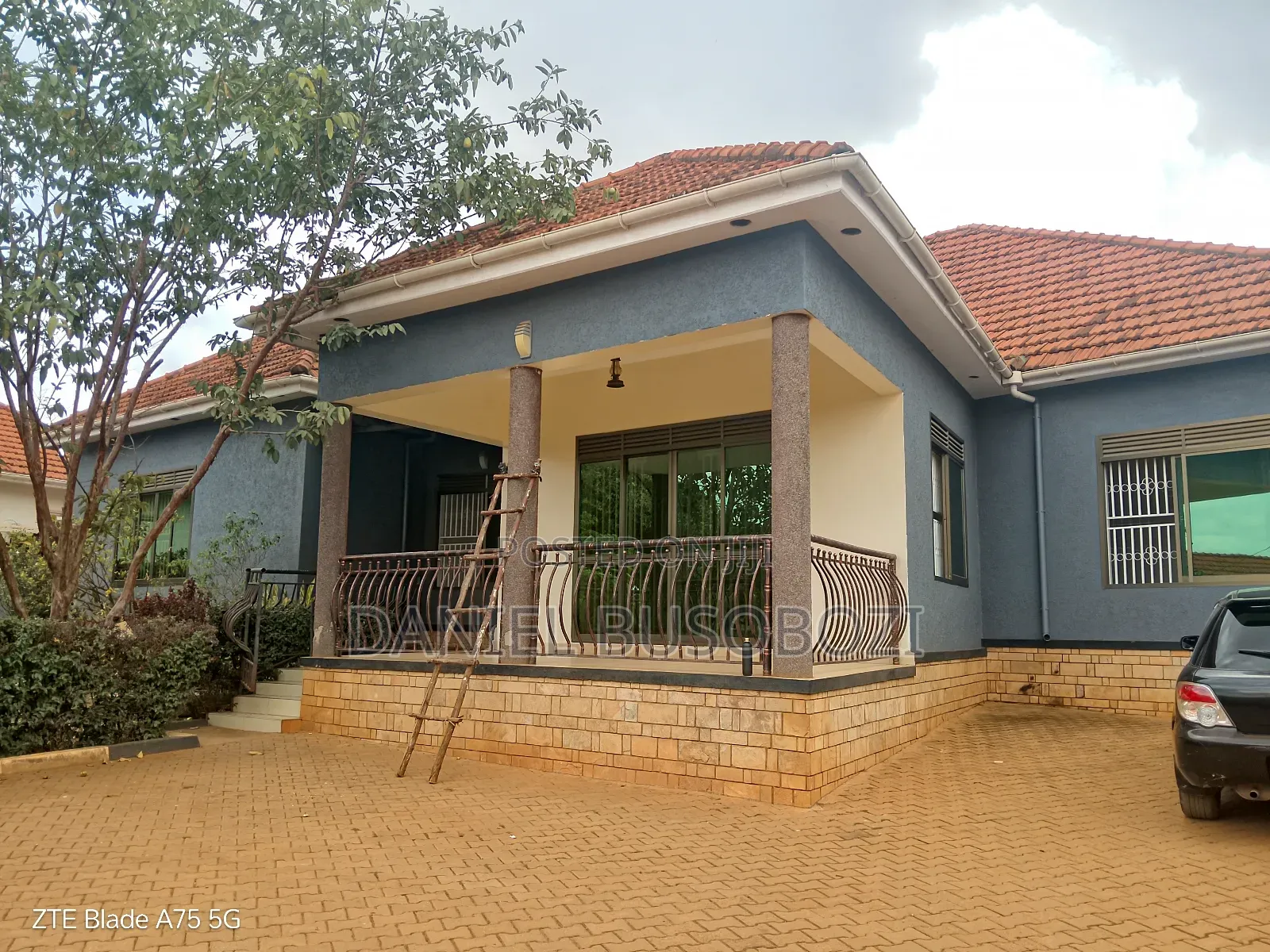 5bdrm House in Bulabira, Nakawa for sale