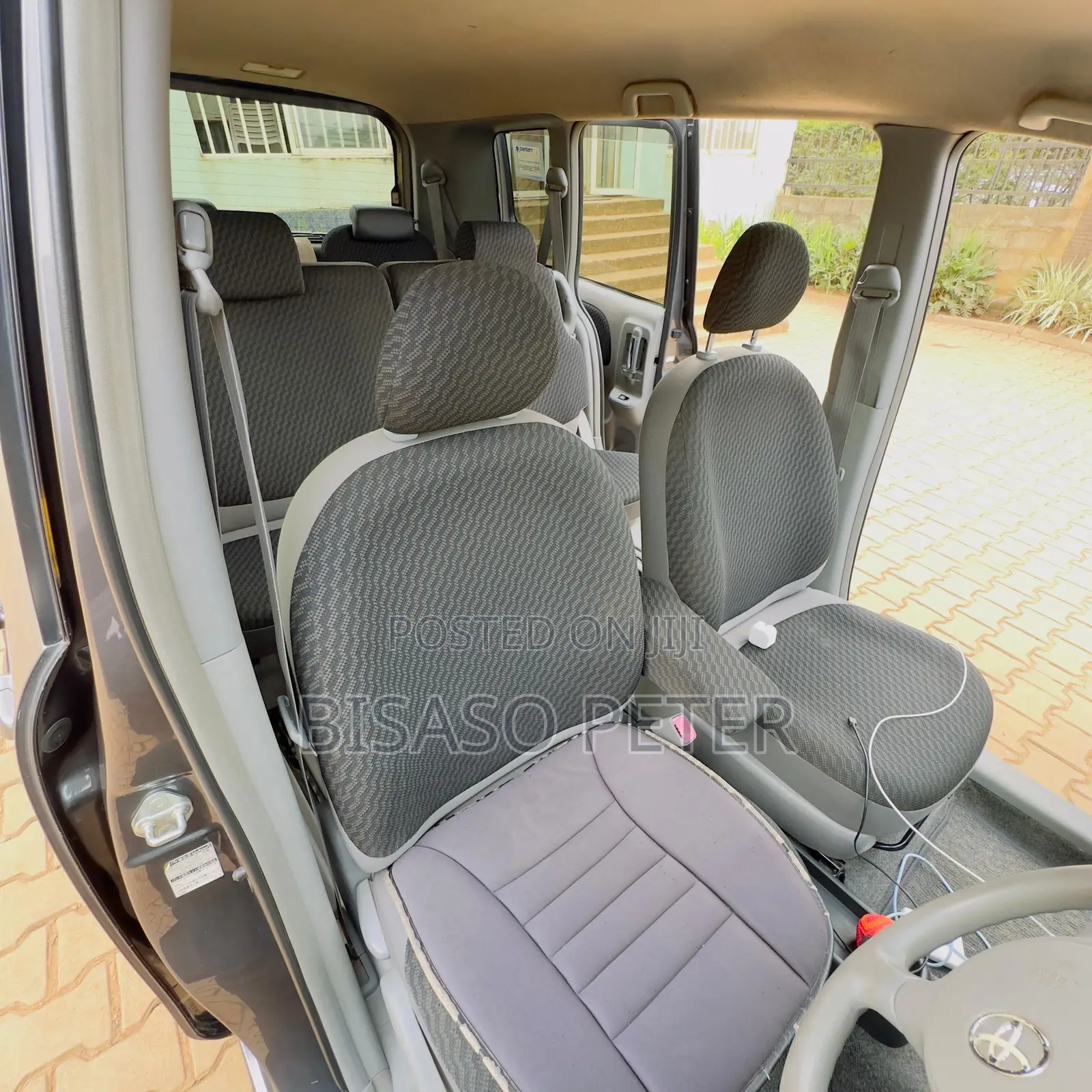 Toyota Sienta 1.5 AWD 2008 Gray