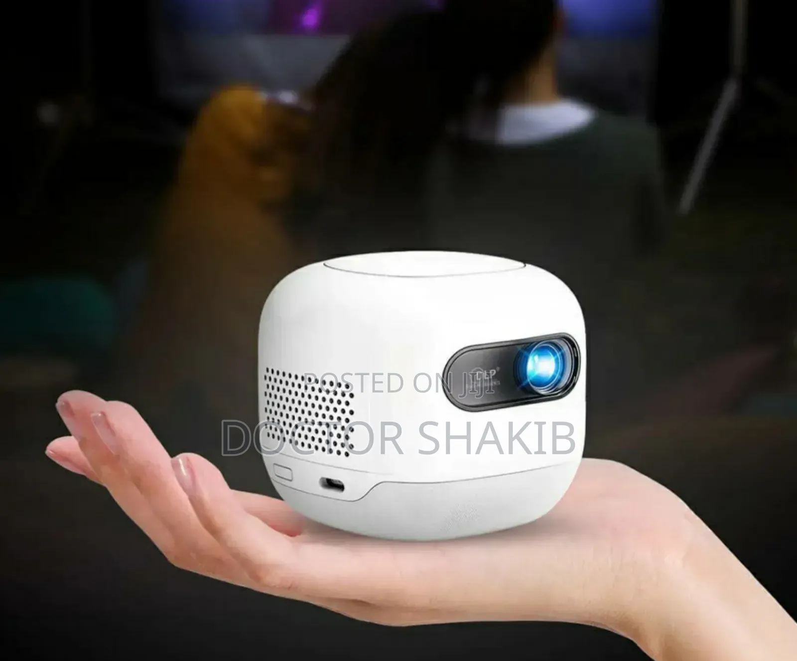 New Powerology Palm Size Portable Hd Projector