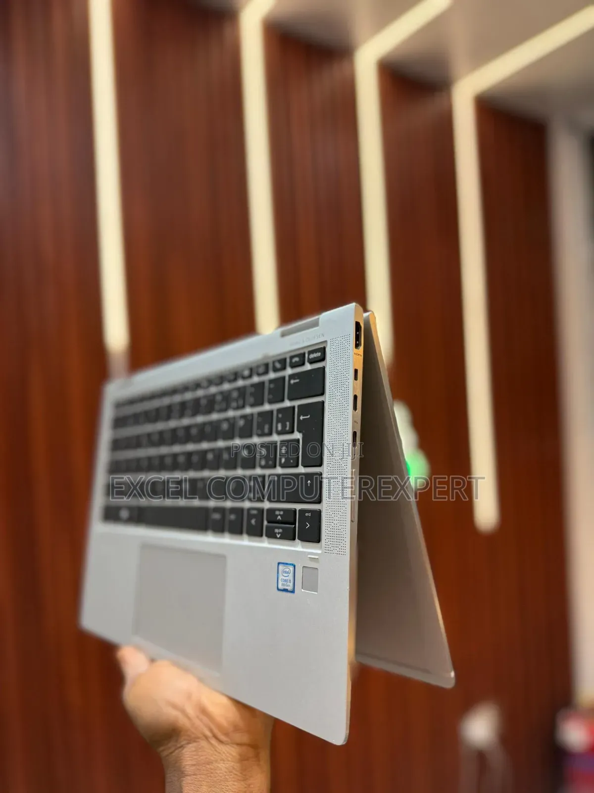 New Laptop HP EliteBook X360 1030 G3 8GB Intel Core I7 SSD 256GB