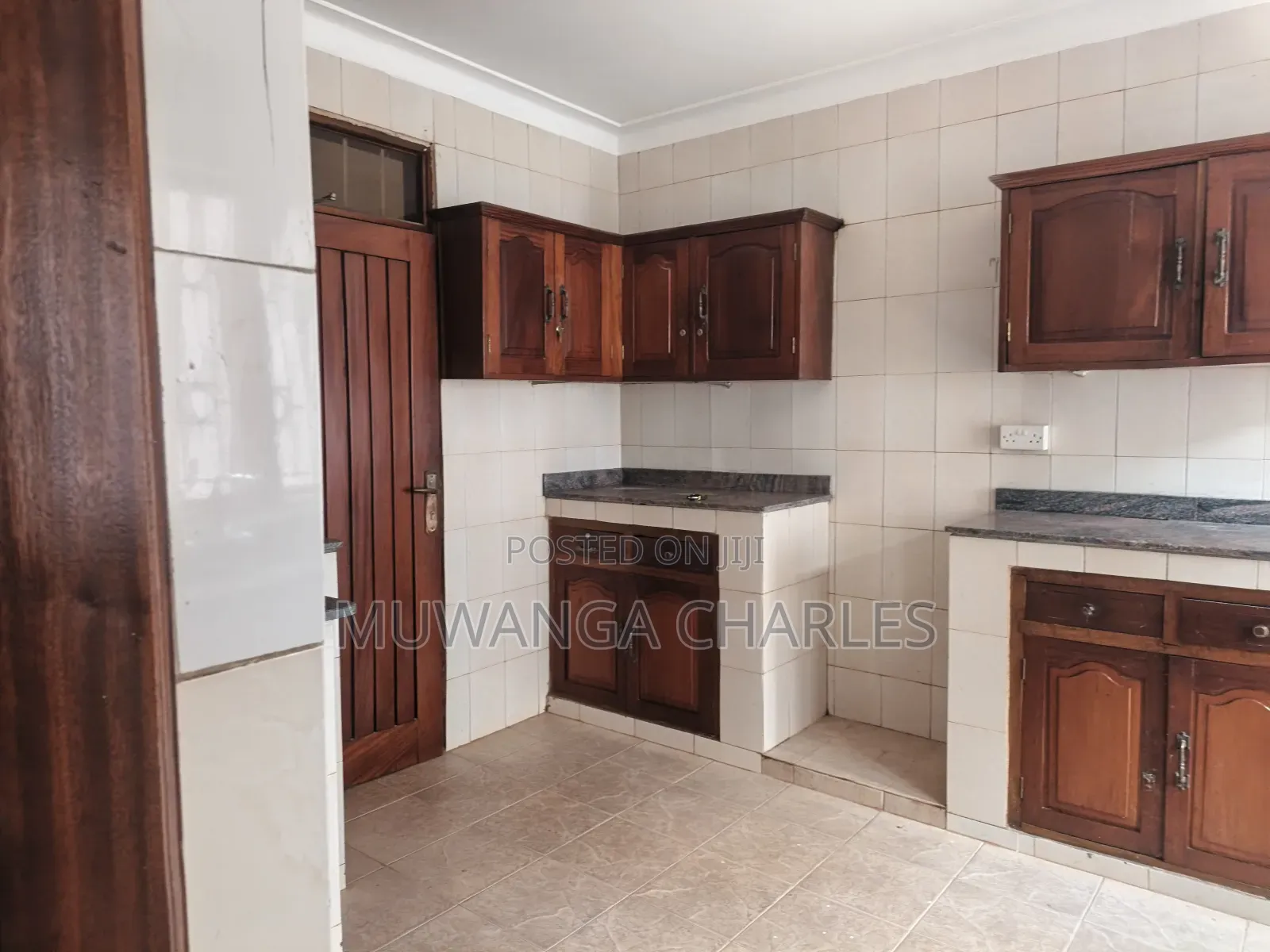 5bdrm Duplex in Fs Properties Ltd, Nakawa for rent
