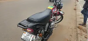 TVS HLX 125 2023 Red
