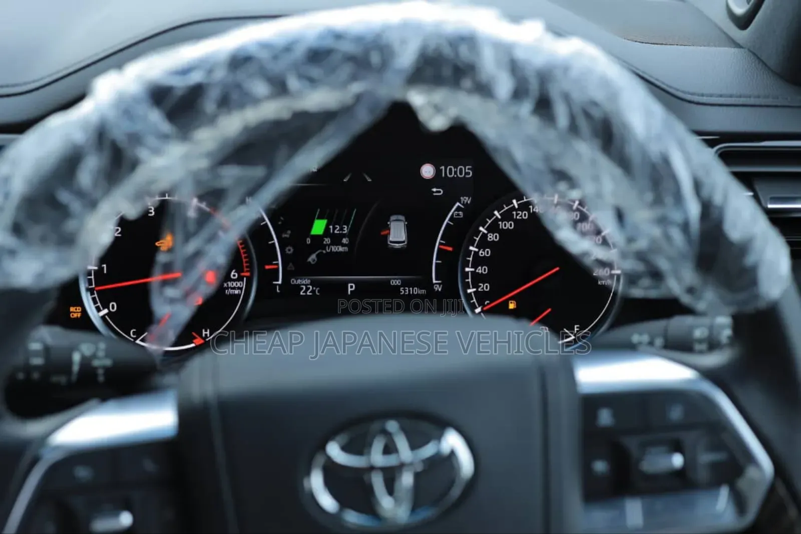Toyota Land Cruiser LC300 2024 White