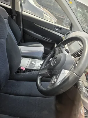 Subaru Outback 2.5i Limited 2011 Silver