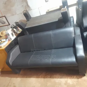 Genuine Leather Visitor's Chair
