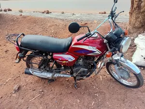 TVS XL 100 2023 Red