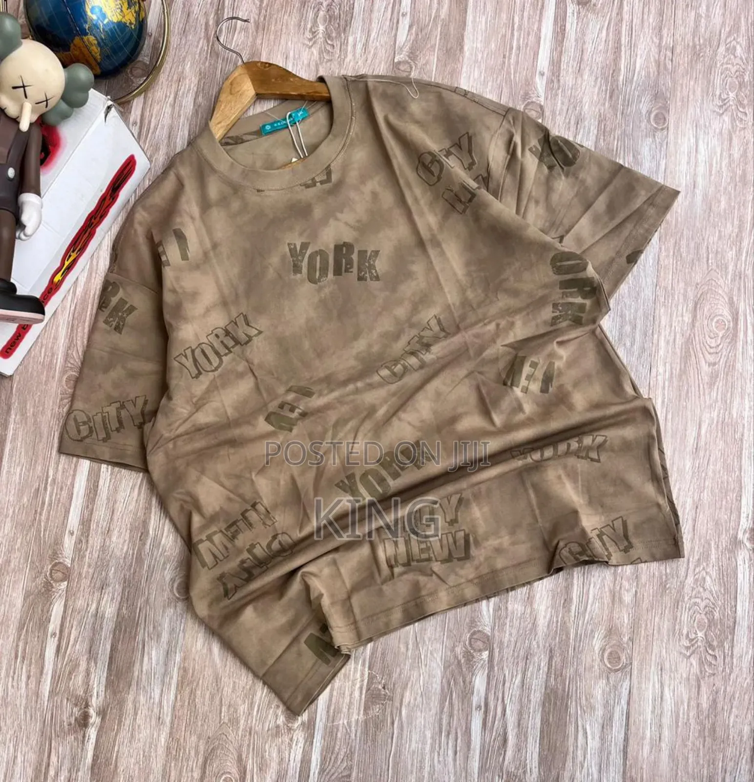Aura Tshirts