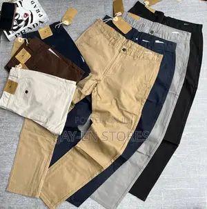 Classic Man Khaki Trousers