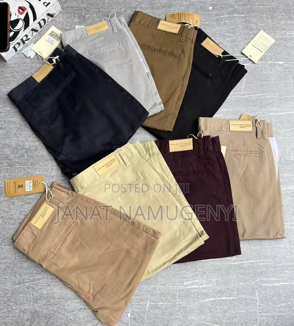 Classic Man Khaki Trousers
