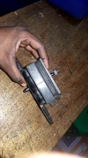Landcruiser Fj100 Lexus Engine Mounting