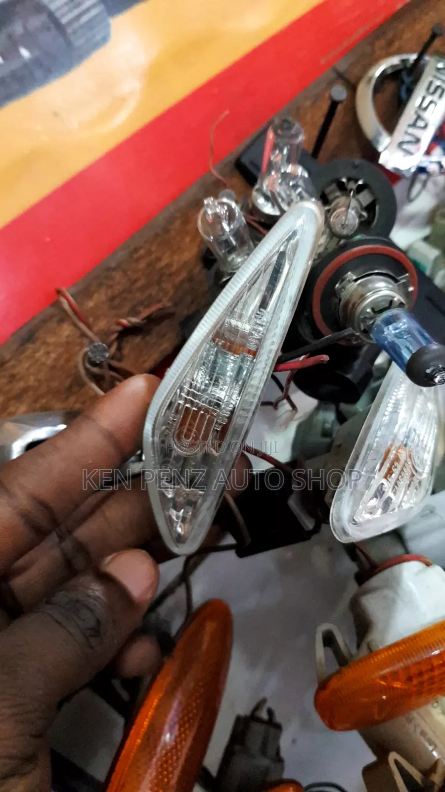 Mazda Premacy Fender Lights