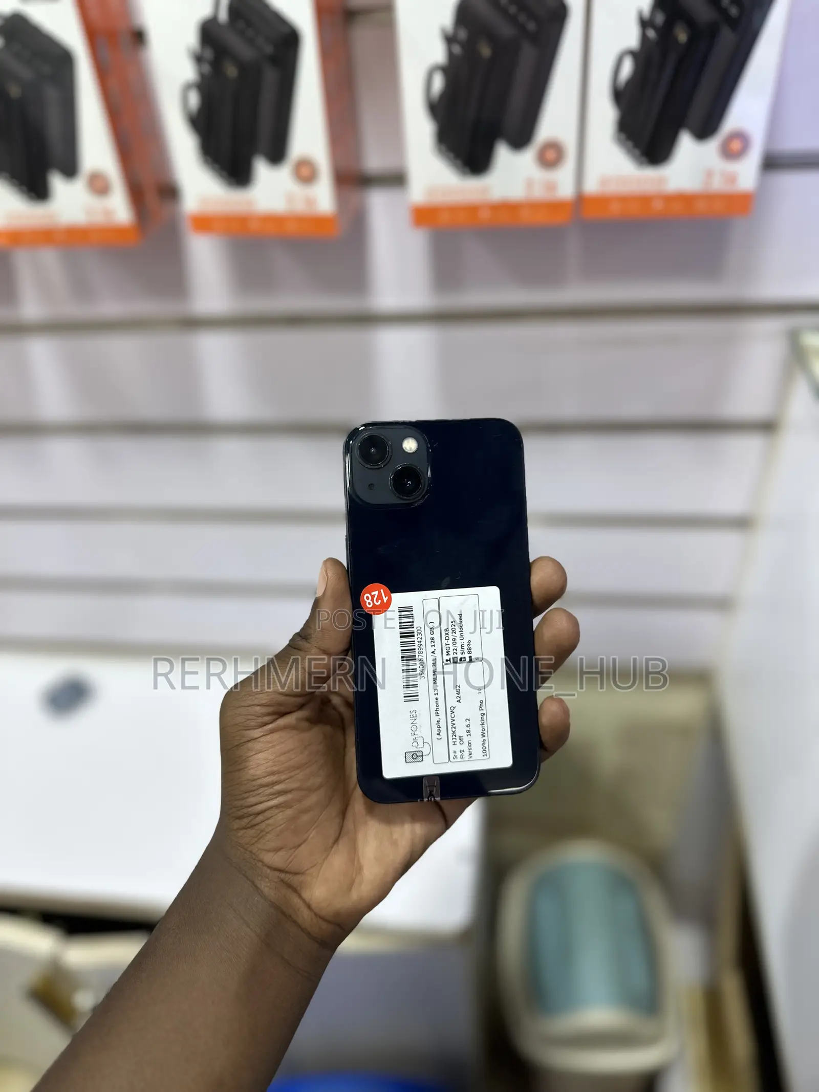 New Apple iPhone 13 128 GB Black