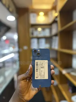 New Apple iPhone 13 128 GB Blue