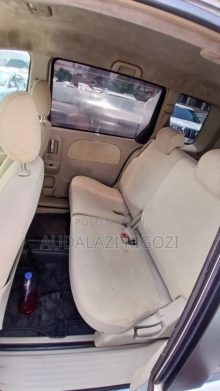 Toyota Sienta 2009 Silver