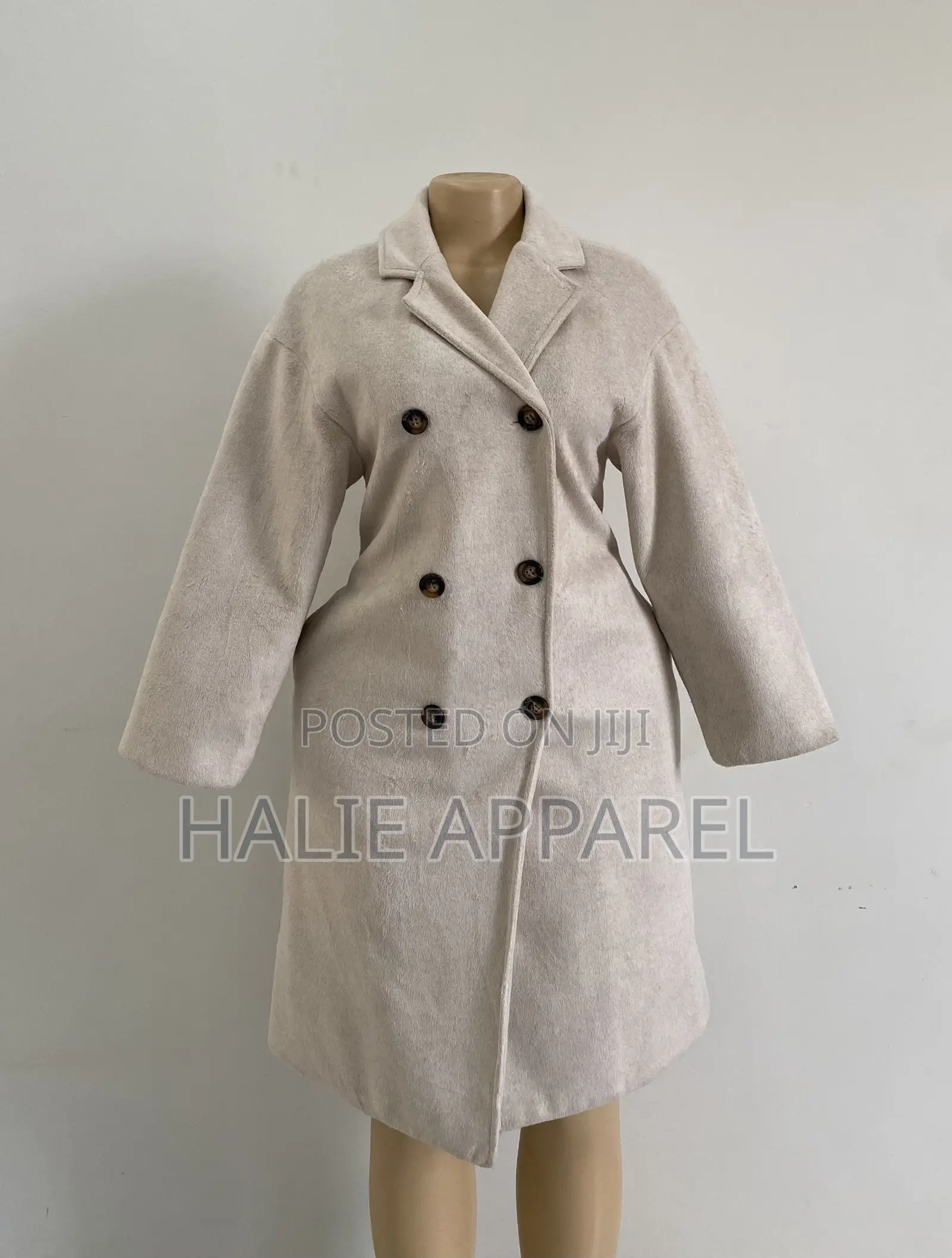 Warm Blazers/ Coats/Overcoats/ Trench Coats in Kampala