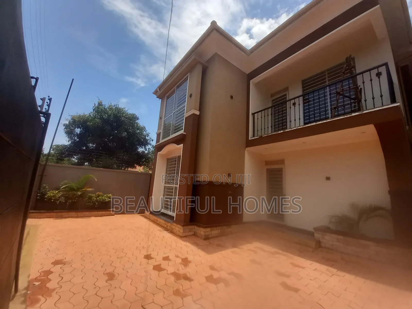 Furnished 4bdrm Duplex in Kira, Central Division for sale