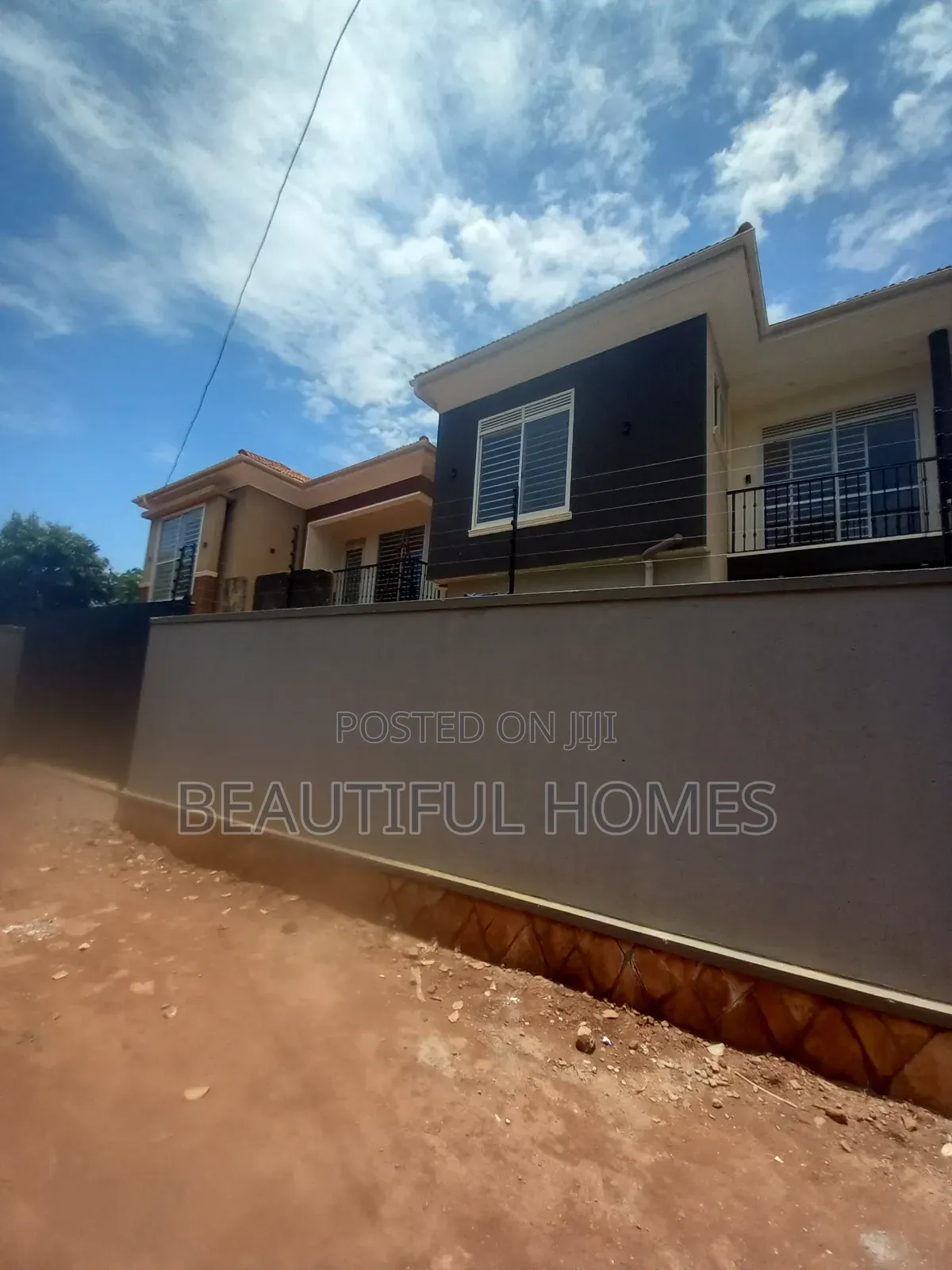 Furnished 4bdrm Duplex in Kira, Central Division for sale