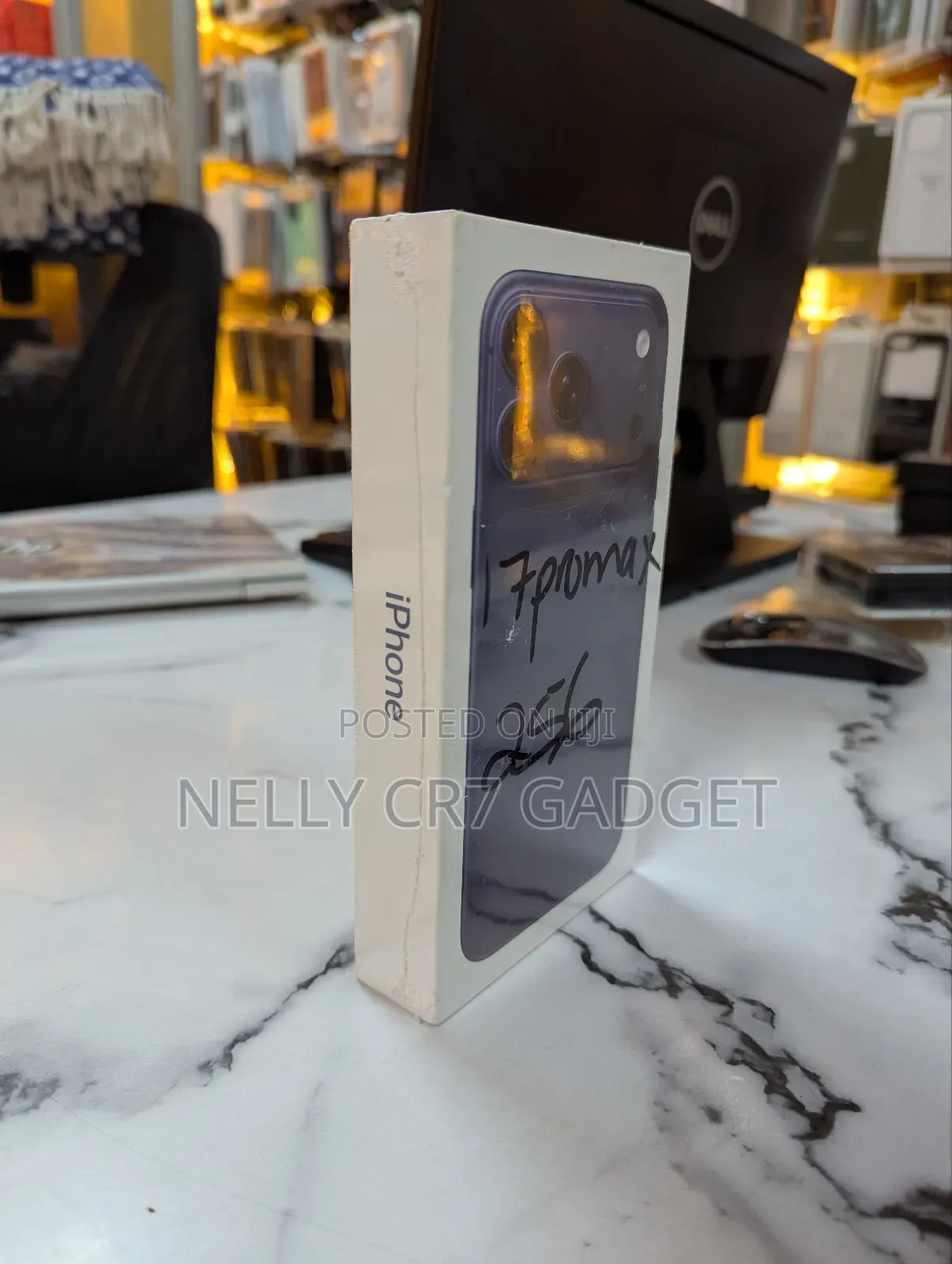New Apple iPhone 17 Pro Max 256 GB Blue