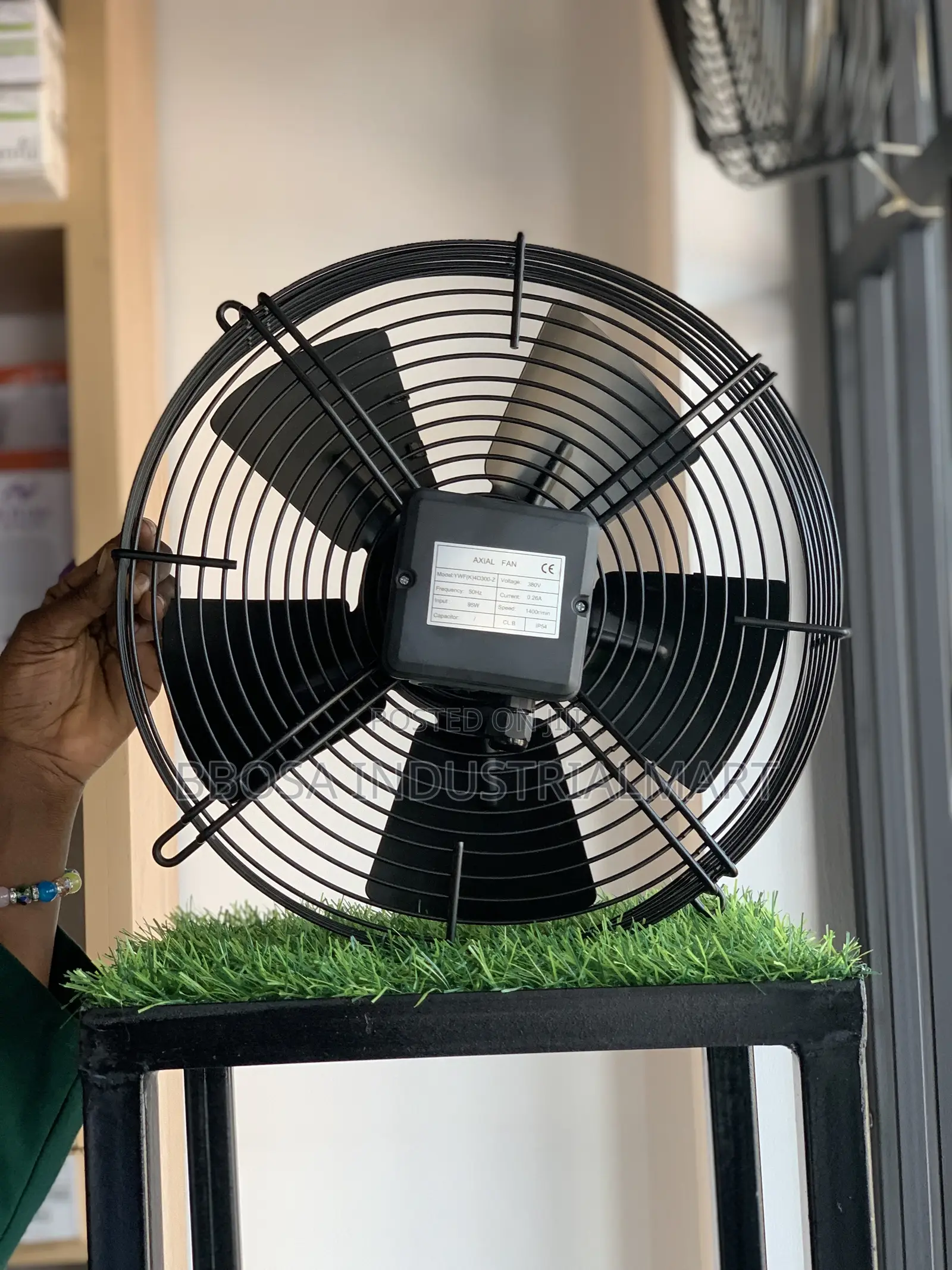 Axial Fans 230v