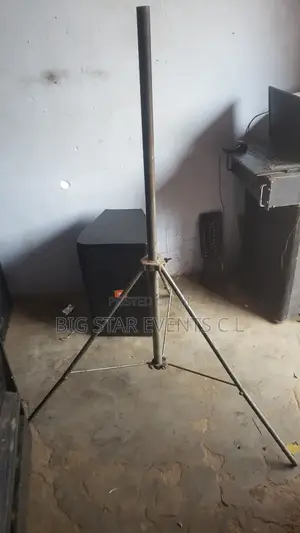 Stand for Tops 15 and 12