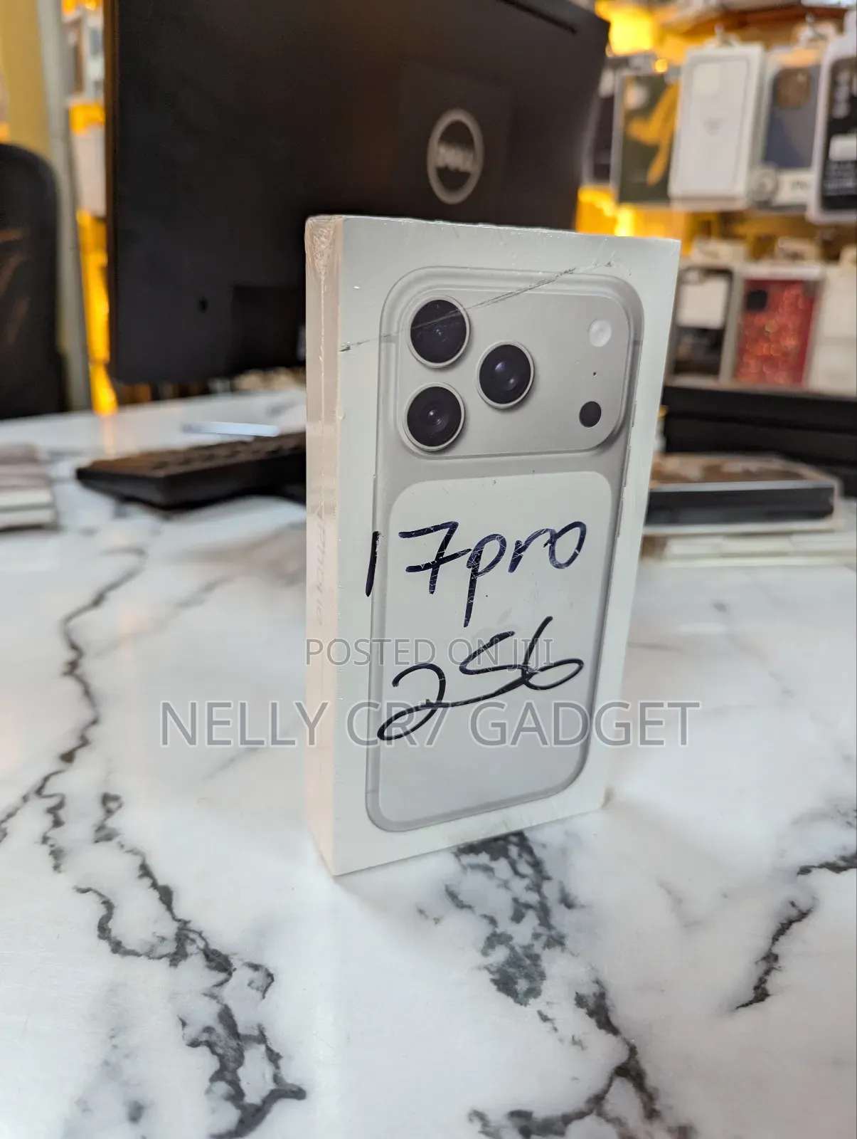 New Apple iPhone 17 Pro 256 GB Silver