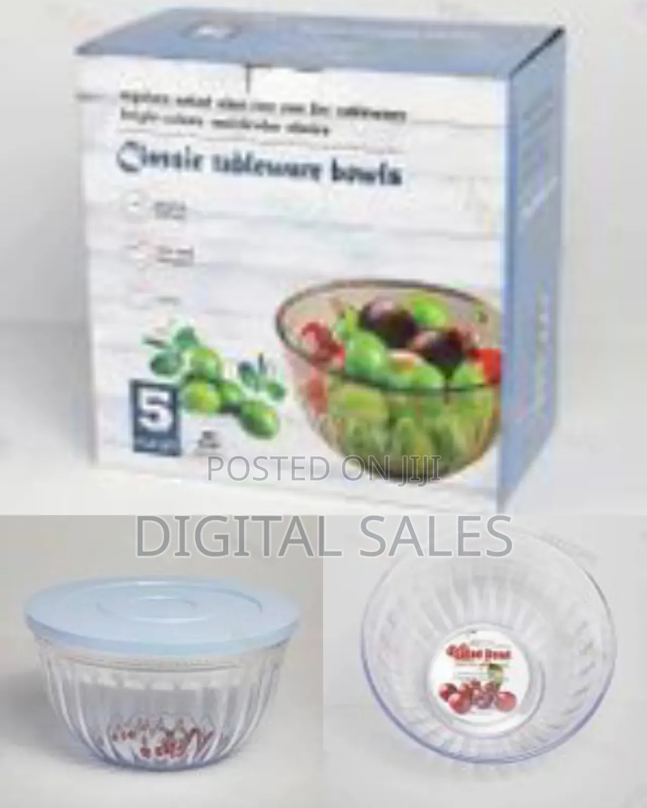 5 Pieces of Clear Plastic Salad Bowls With Airtight Lids