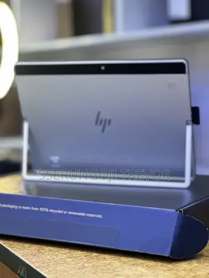 Laptop HP X2 8GB Intel Core i5 SSHD+SSD 512GB