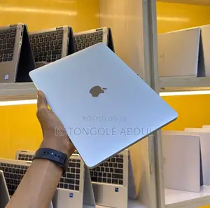 New Laptop Apple MacBook Pro 16GB Intel Core I5 SSD 512GB