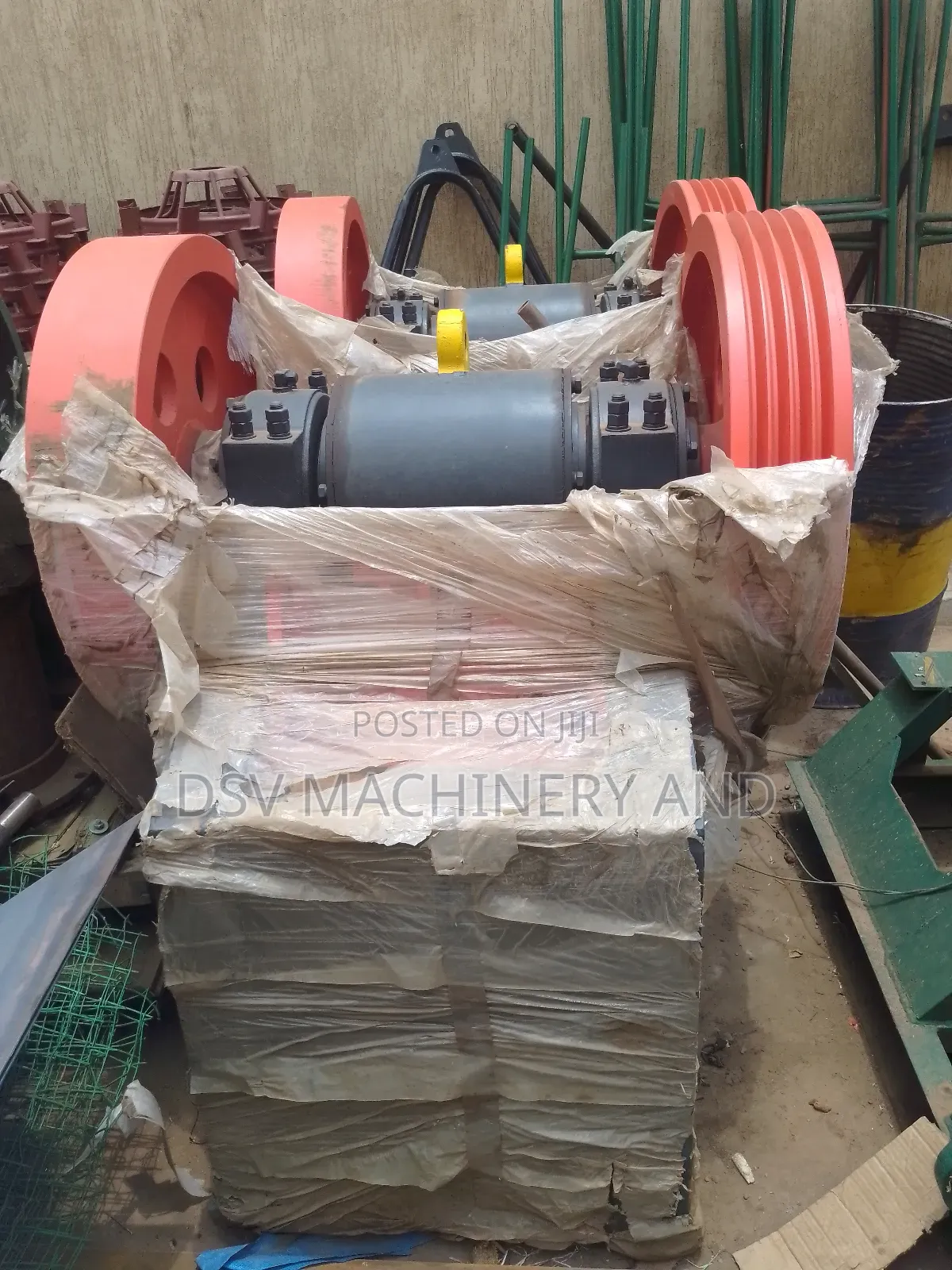 5-20tonnes/Hour Stone Crusher With 30hp Three Phase Motor