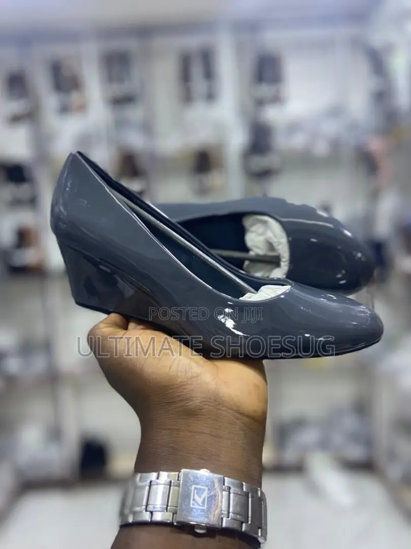 Medium Height Wedges Shoes