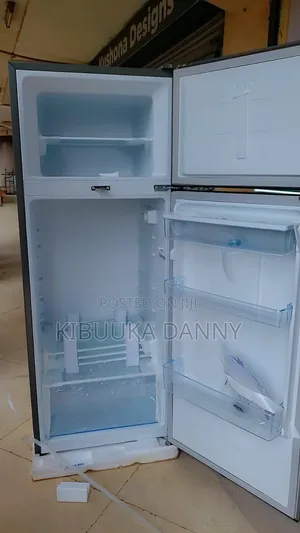 Hisence 270l