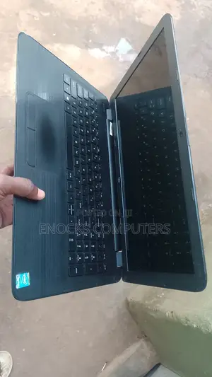 Laptop HP EliteBook 2730P 4GB Intel Core i3 HDD+SSD 500GB