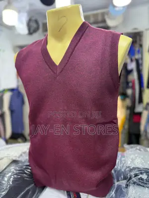 Sleeveless Sweaters Available in Different Colors and Sizes