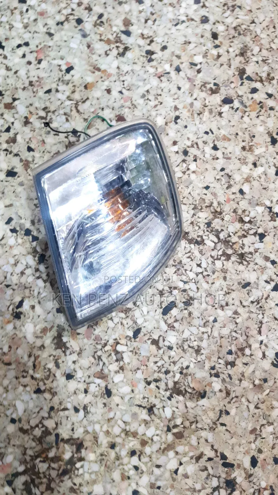Mazda Demio 2000 Conerlamps