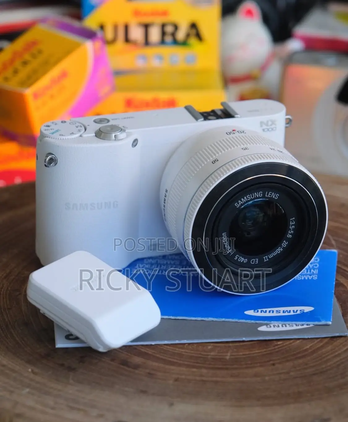 Samsung Nx1000 Mirrorless Digital Camera With 20-50mm Lens 20.3mp