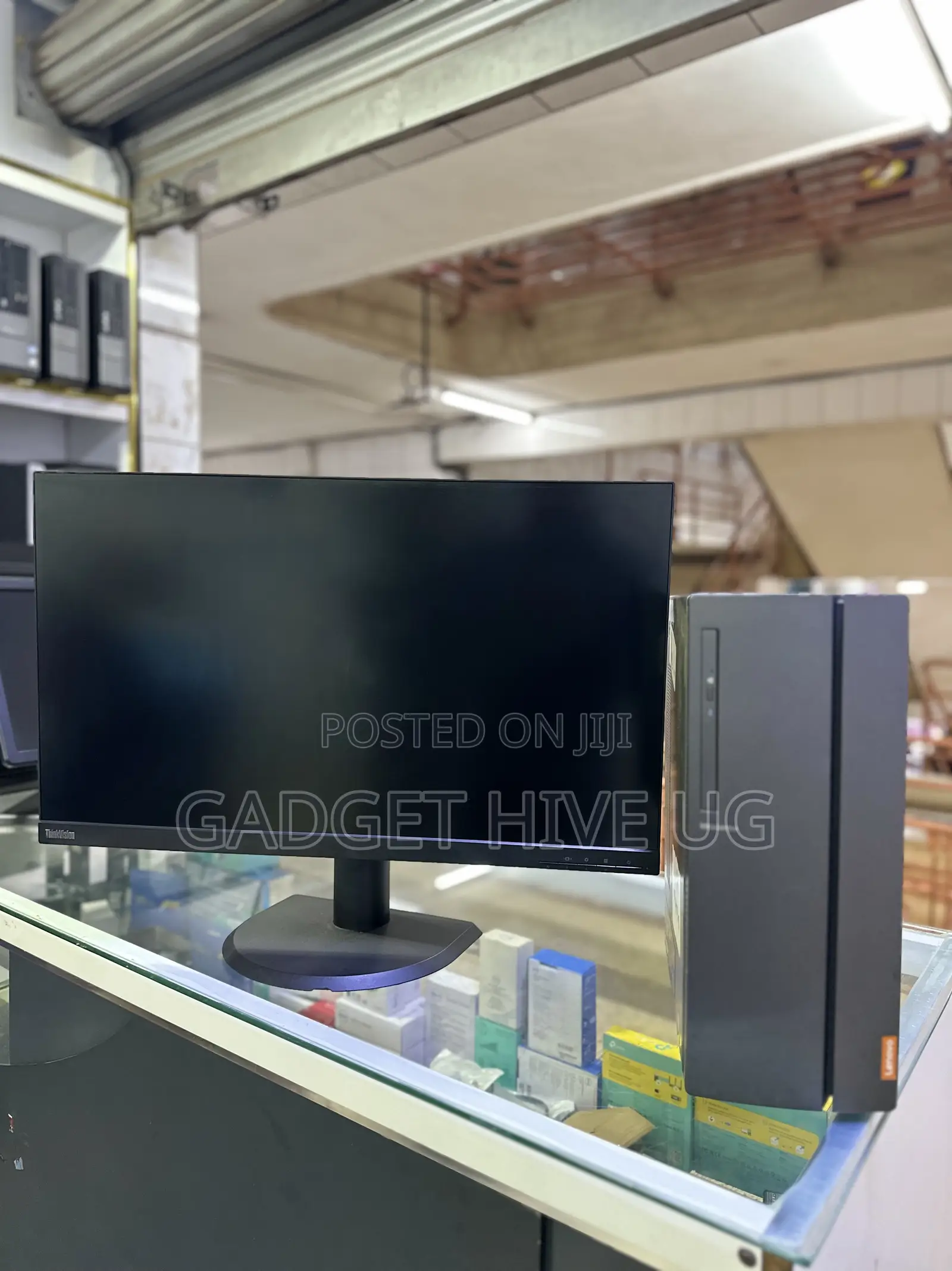 Desktop Computer Lenovo Ideacentre 610S 8GB AMD Ryzen 5 HDD 1T