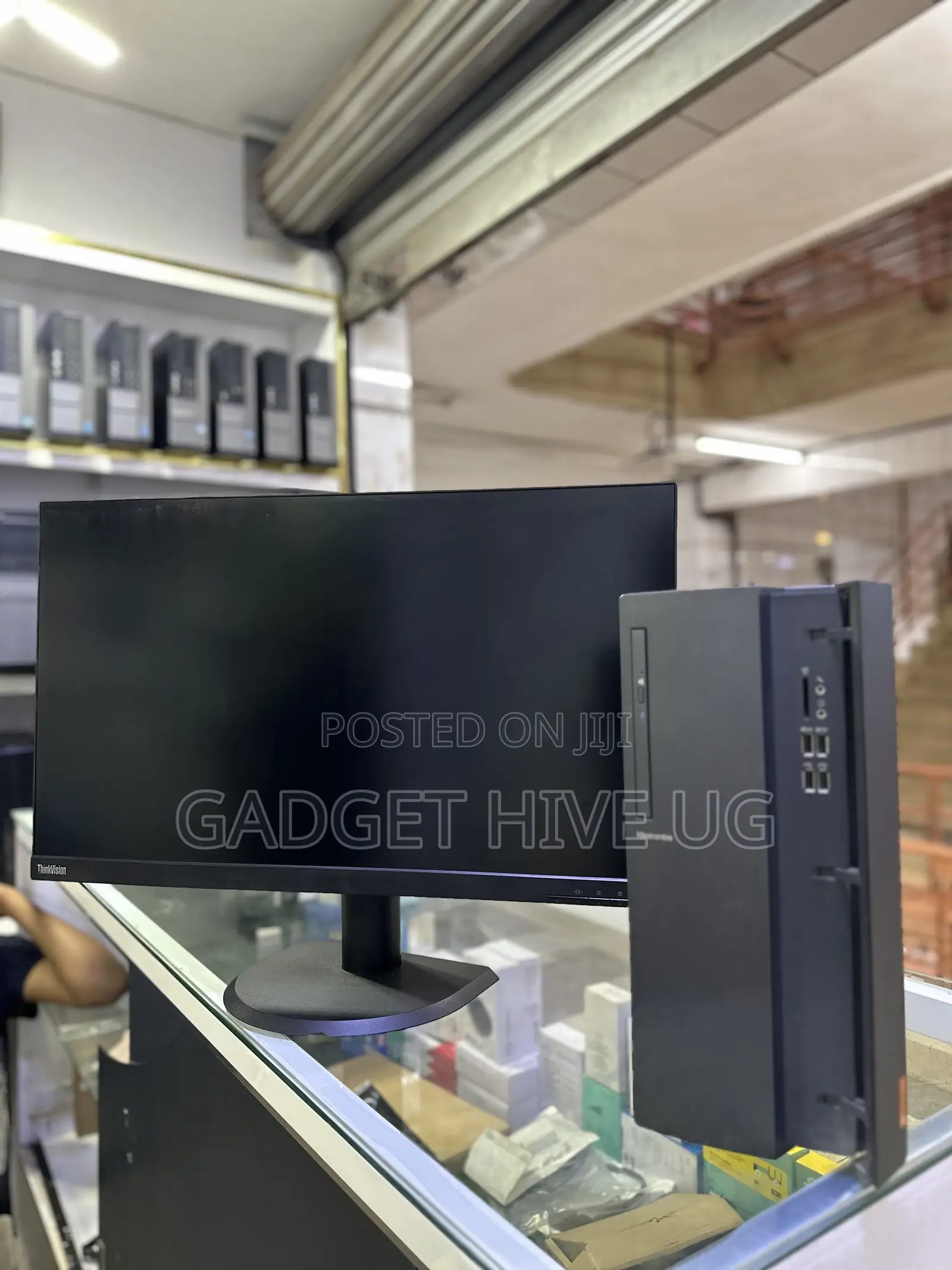 Desktop Computer Lenovo Ideacentre 610S 8GB AMD Ryzen 5 HDD 1T