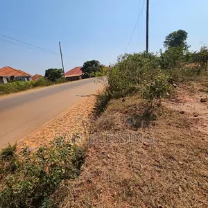Commercial Plot for Sale on Entebbe Road Bwelenga