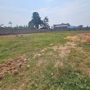 28 Decimals for Sale in Garuga Bukaya