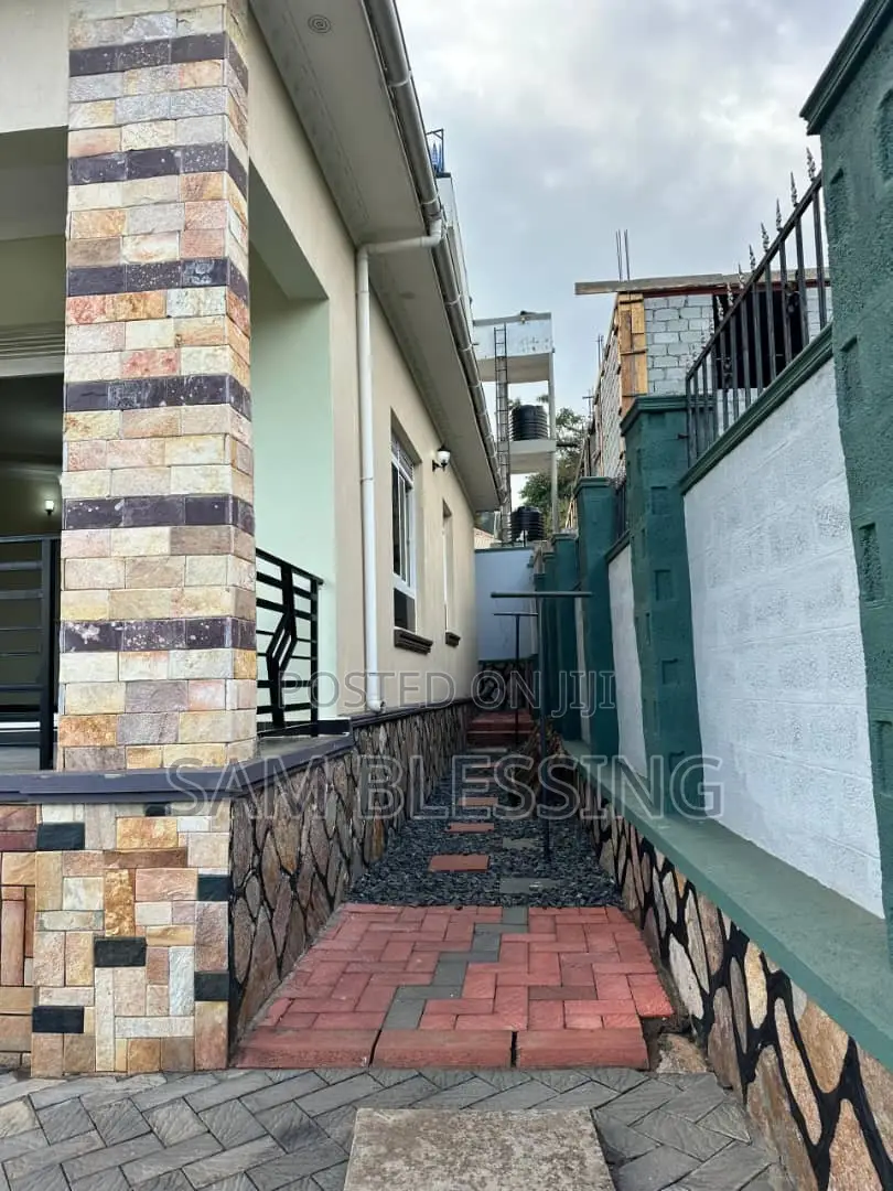 3bdrm House in Namulanda, Central Division for sale