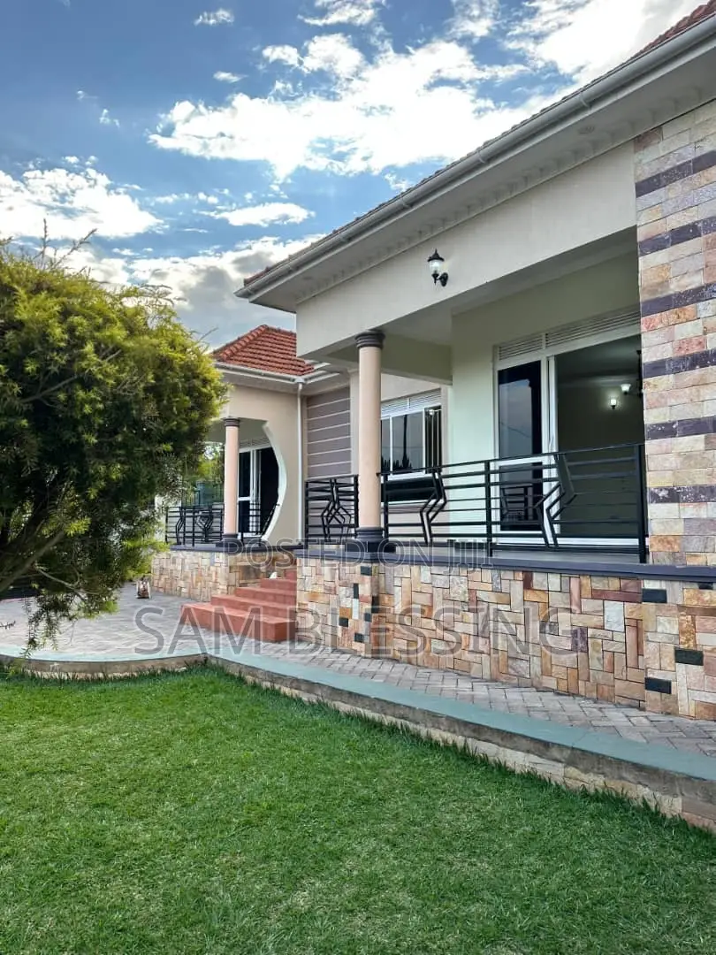 3bdrm House in Namulanda, Central Division for sale