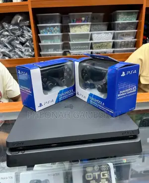Chipped Ps4 Slim Console - Great Condition!