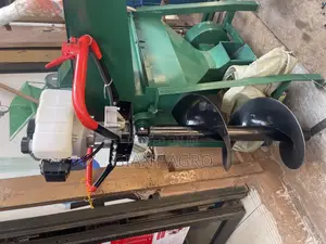 Earth Euger/Hole Digger