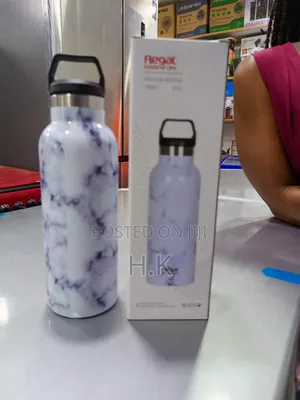 Regal Taste of Life Vacuum Bottle.