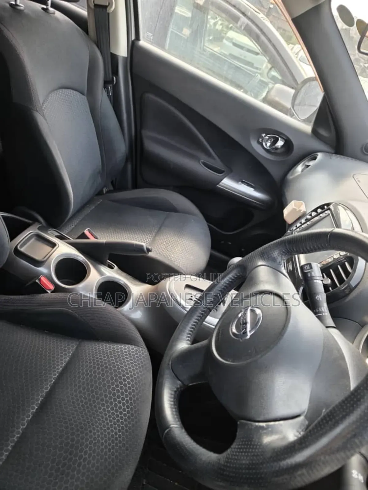Nissan Juke S 2011 Silver