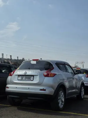 Nissan Juke S 2011 Silver