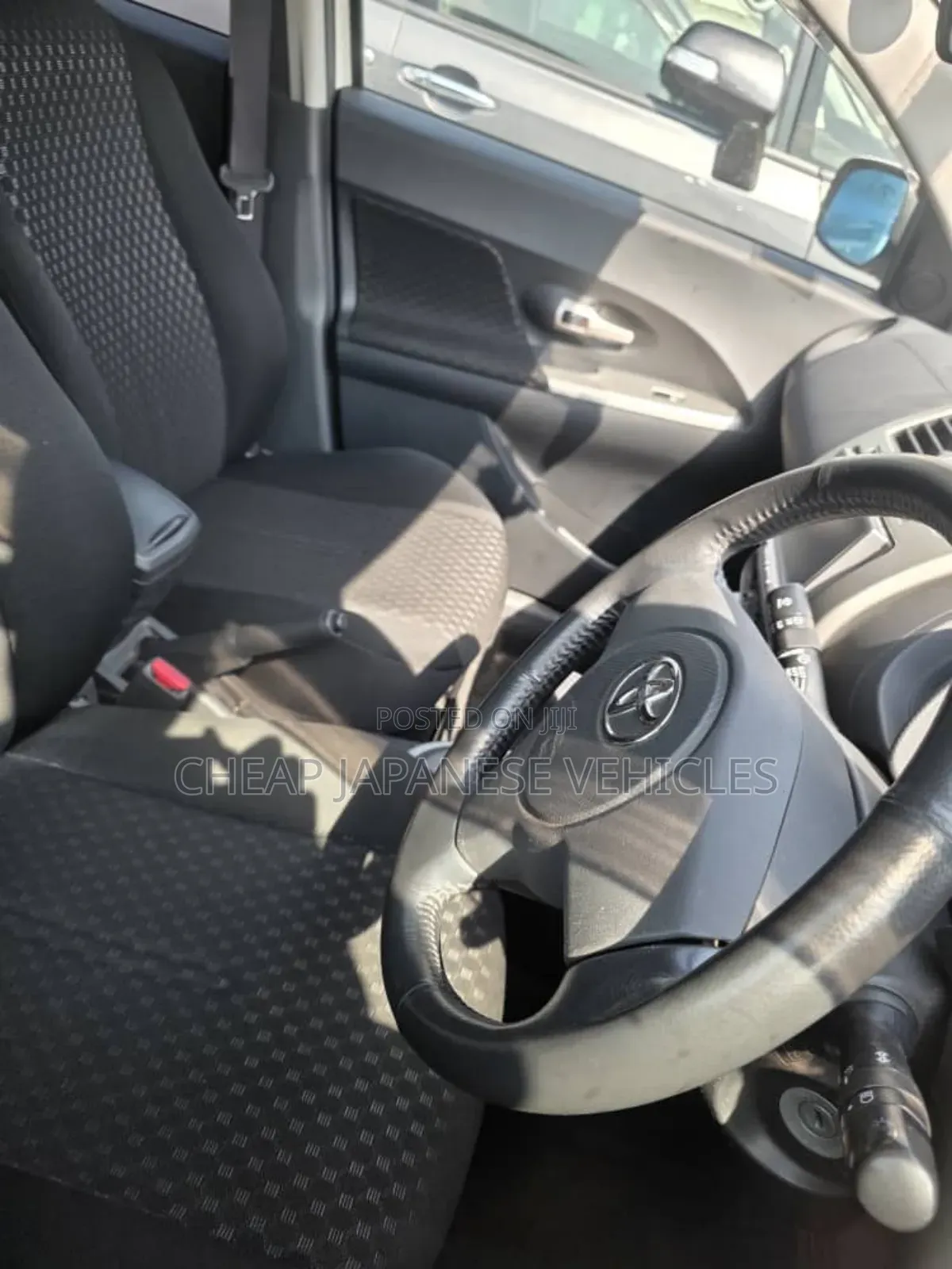 Toyota IST 2011 White