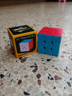 Qiyi Warrior S 3x3 Speed Cube.